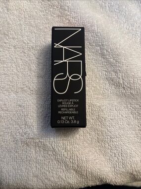 NARS Explicit Lipstick - Black